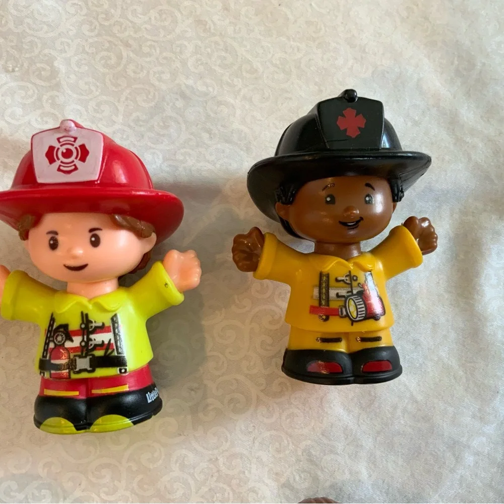Lot Of 7 Fisher Price Little People Figures Firefighters Zebra